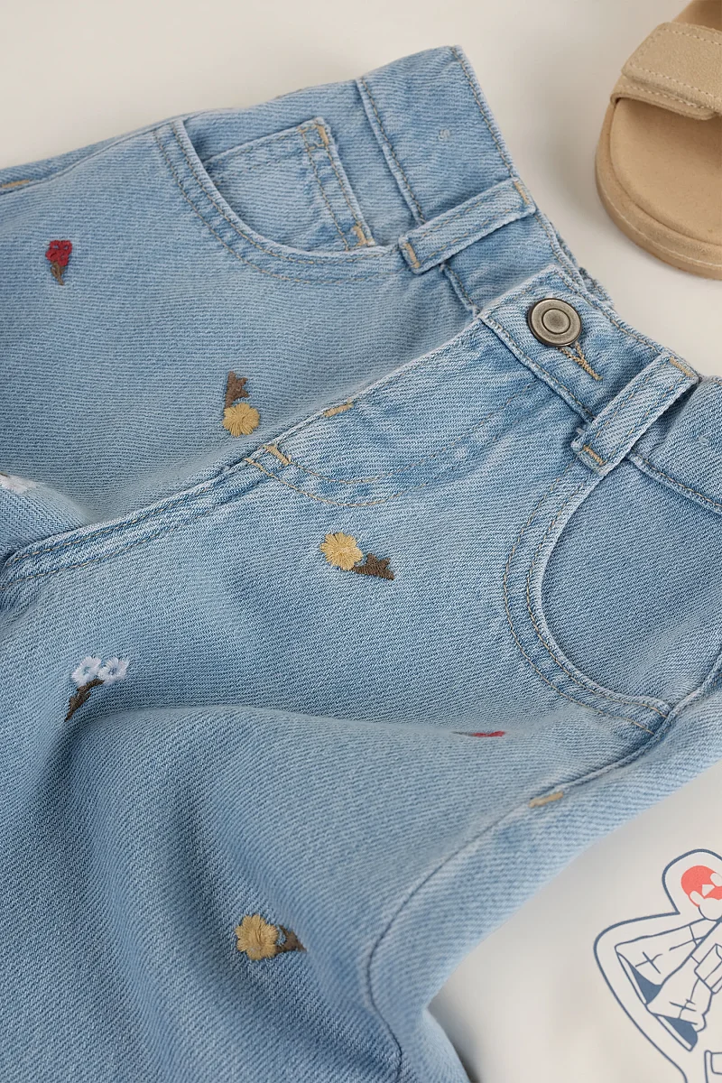 Çiçek Nakışlı Jean - 8