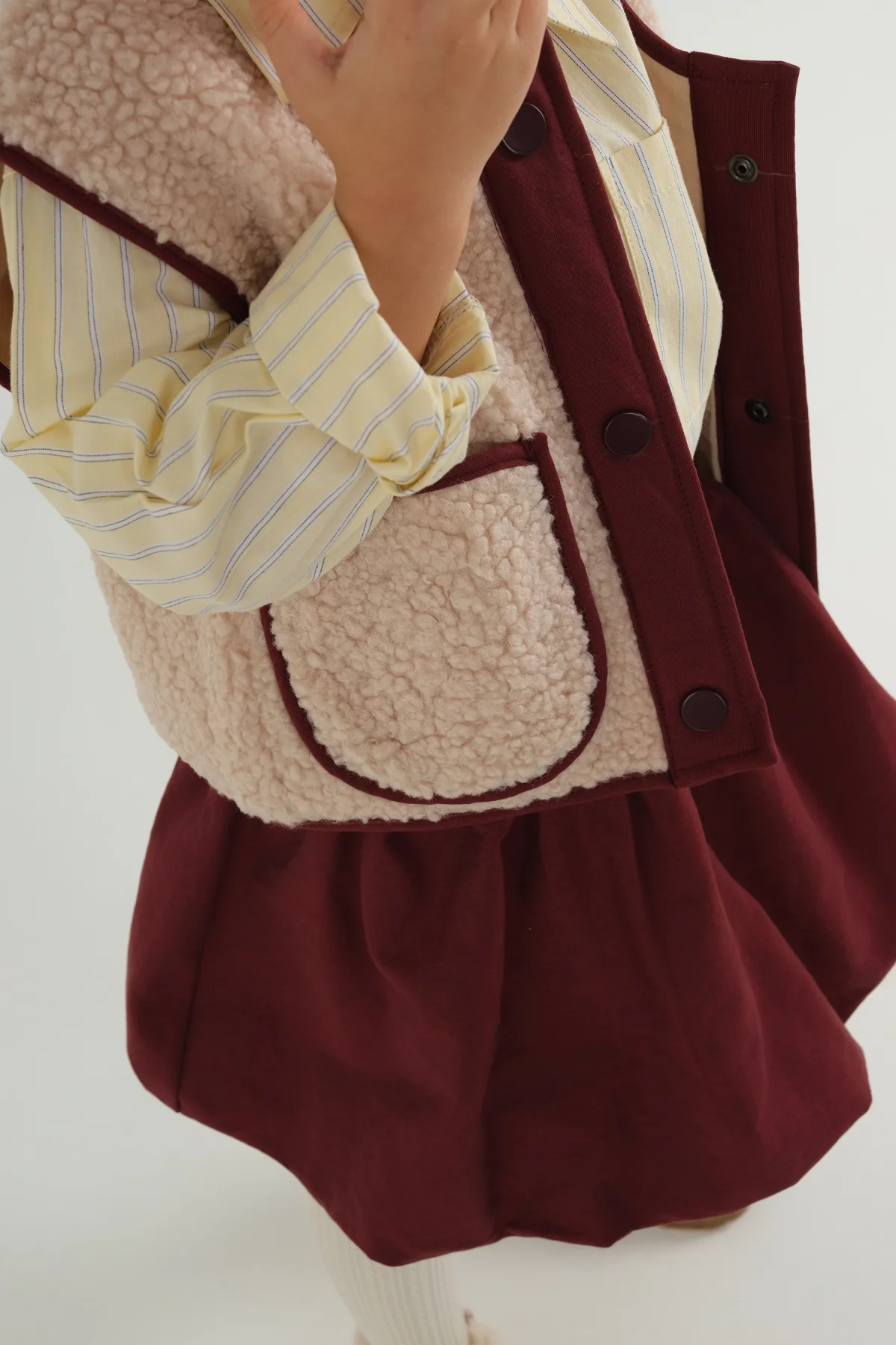 Peluş Yelek Vişne Biyeli Bej - 4