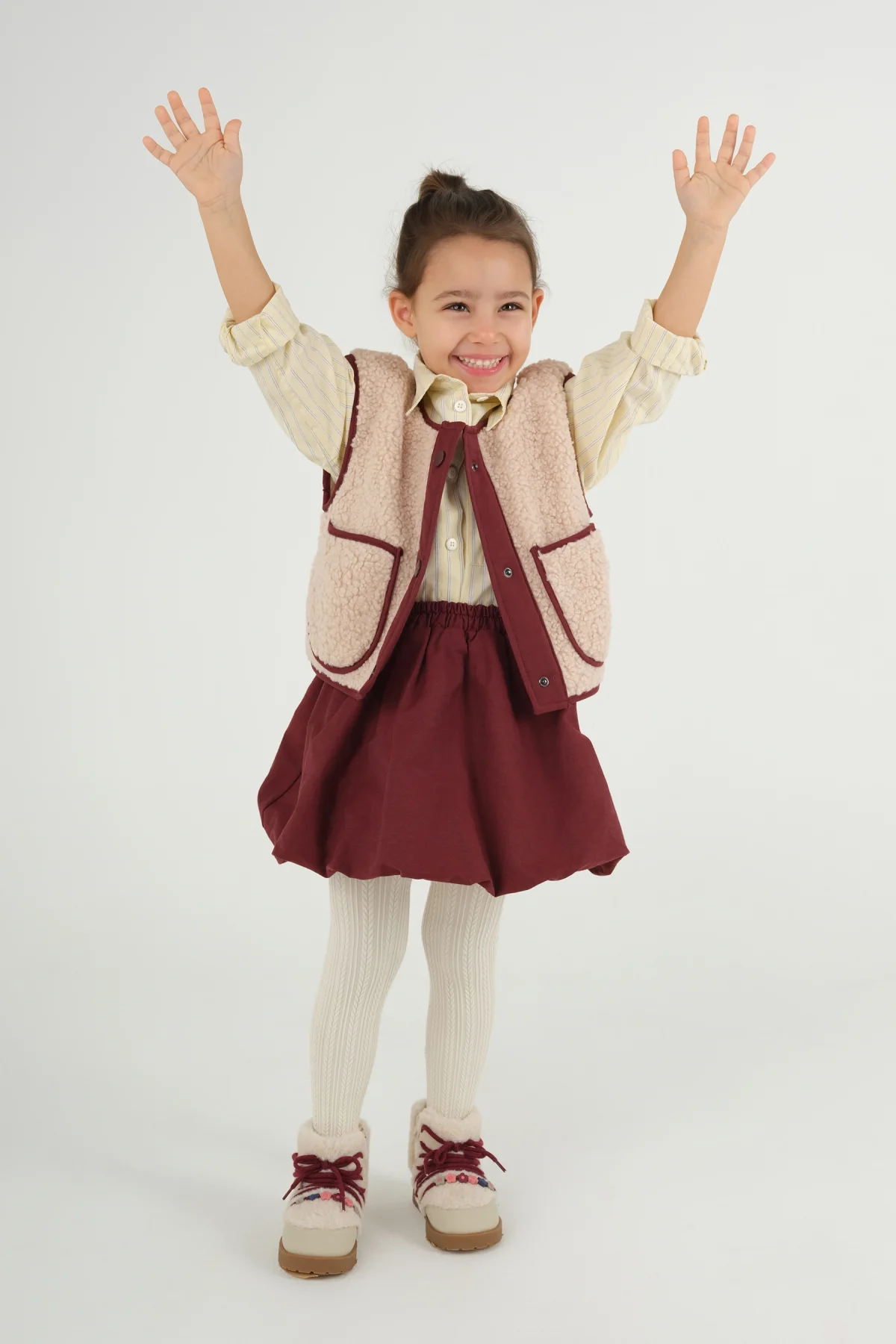 Peluş Yelek Vişne Biyeli Bej - 1